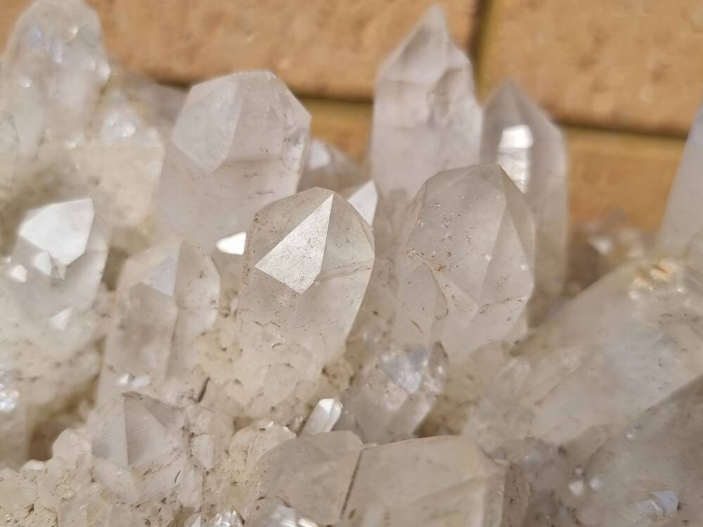 52) large Quartz Crystal Cluster