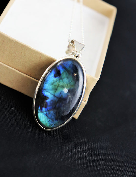 86e) Labradorite Crystal Necklace 925 Silver Set Pendant - Great Gift