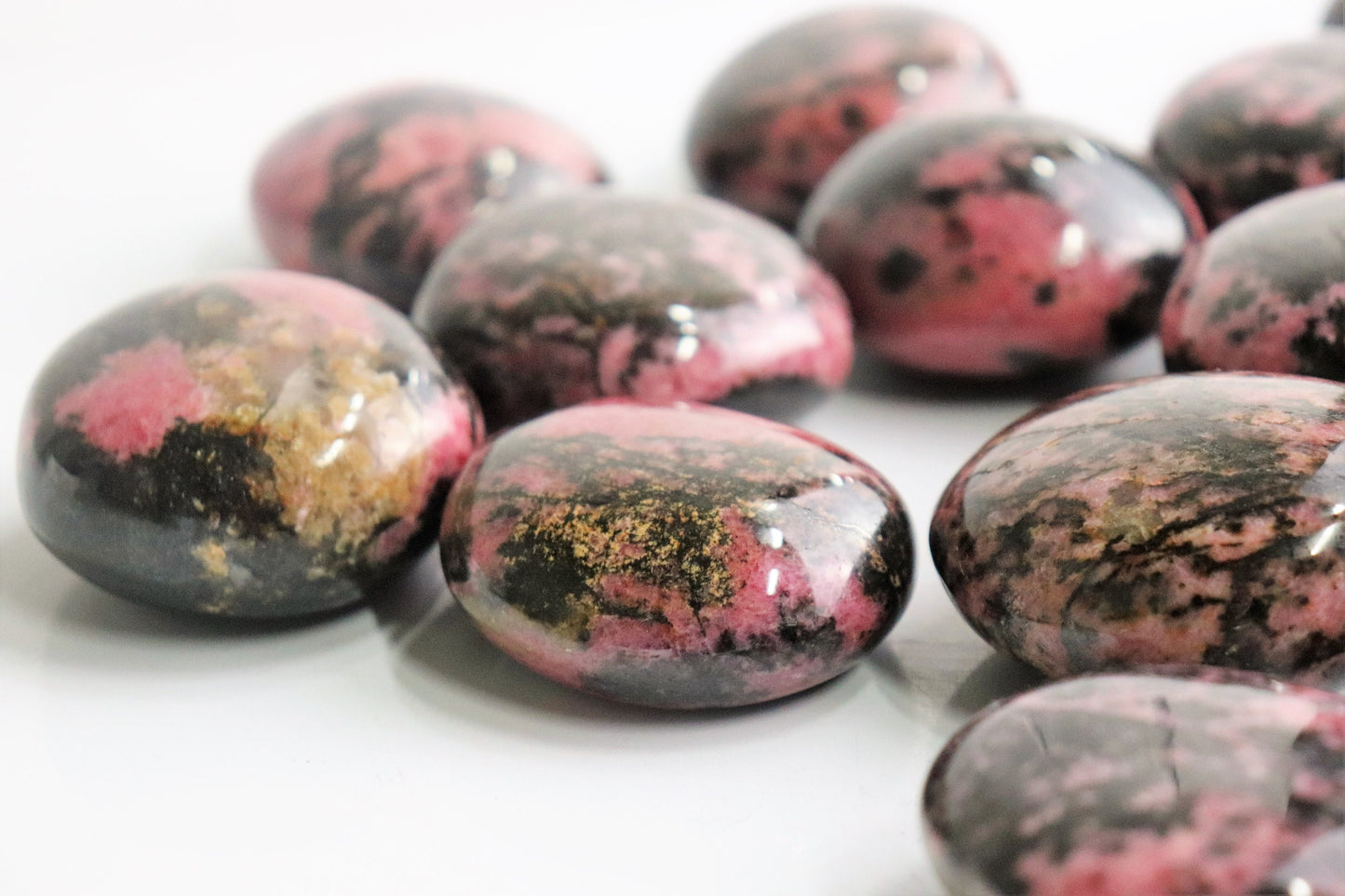 Large Rhodonite Crystal Palmstone  Gallet Madagascar