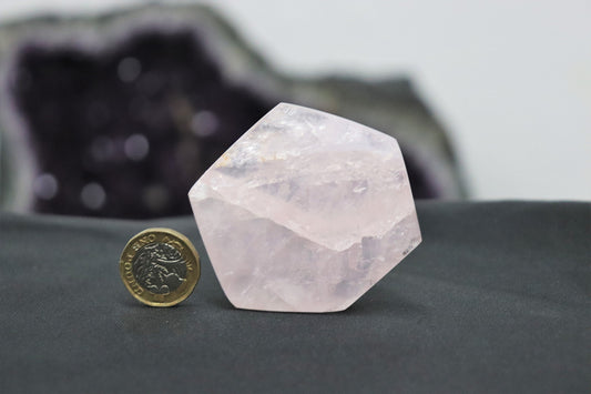 13) Rose Quartz Crystal Disc Hexagon Pink Plate