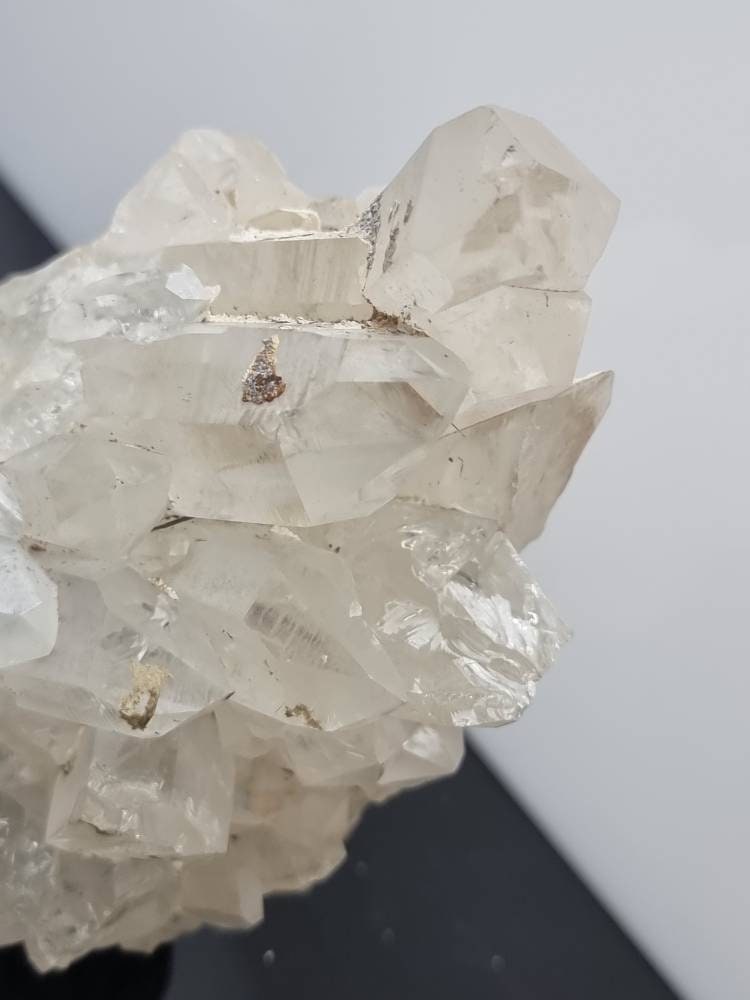 36) large Quartz Crystal Cluster