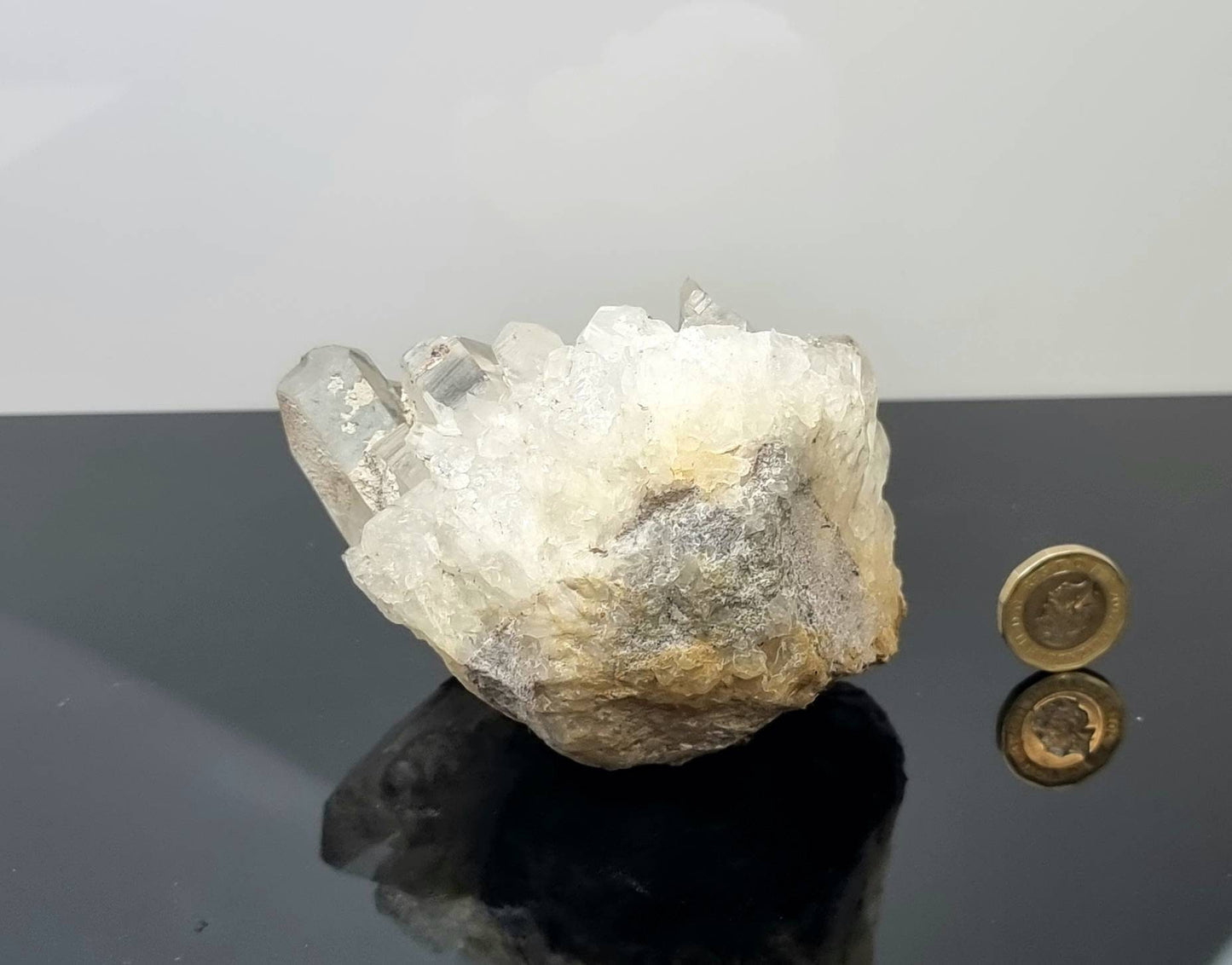 36) large Quartz Crystal Cluster