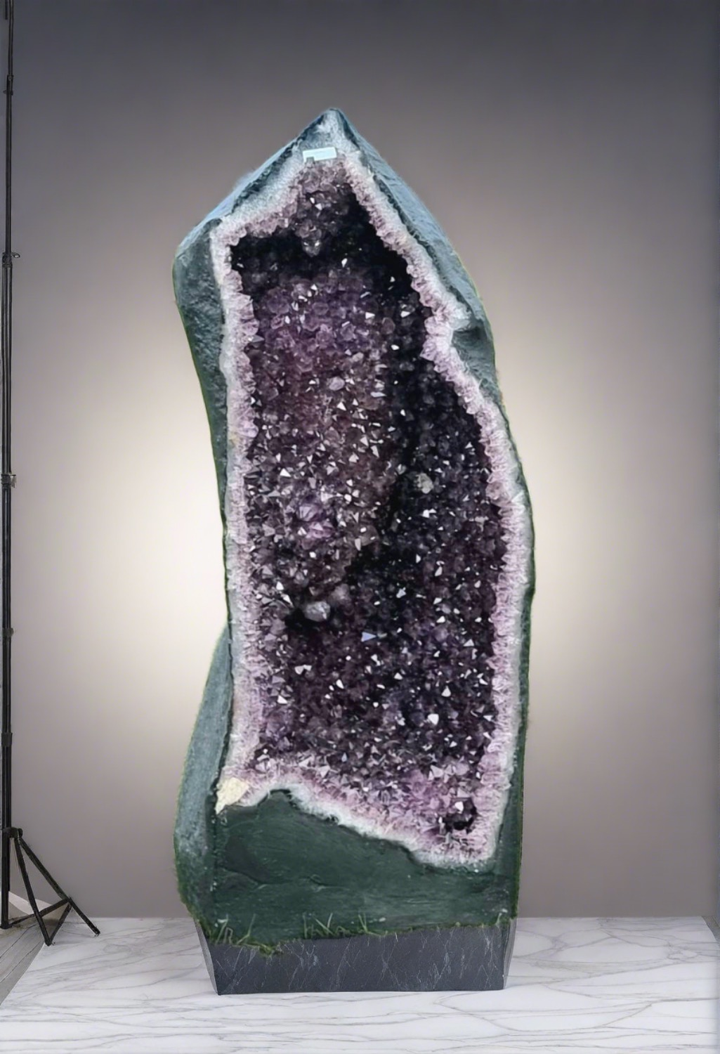 Transform Your Space with Large Crystals for Home Decor