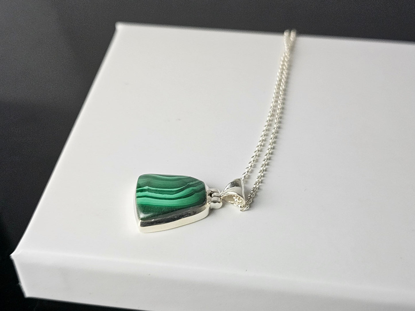 346) Malachite Crystal  Necklace 925 Silver