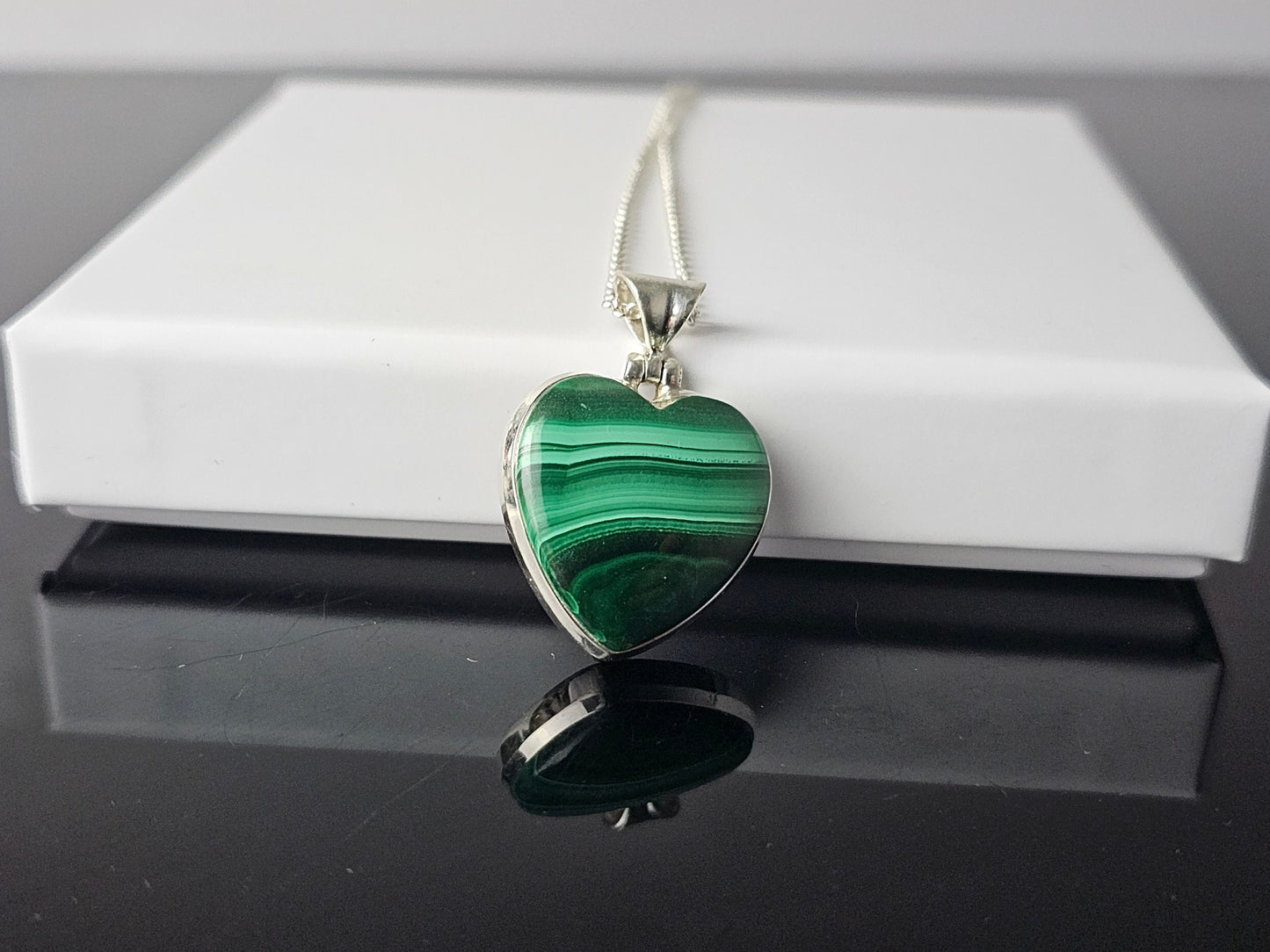 344) Malachite Crystal Heart  Necklace 925 Silver