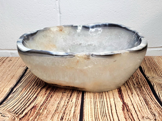 Very Large Deep Agate Quartz Bowl Interior Design Piece 19.5 KG