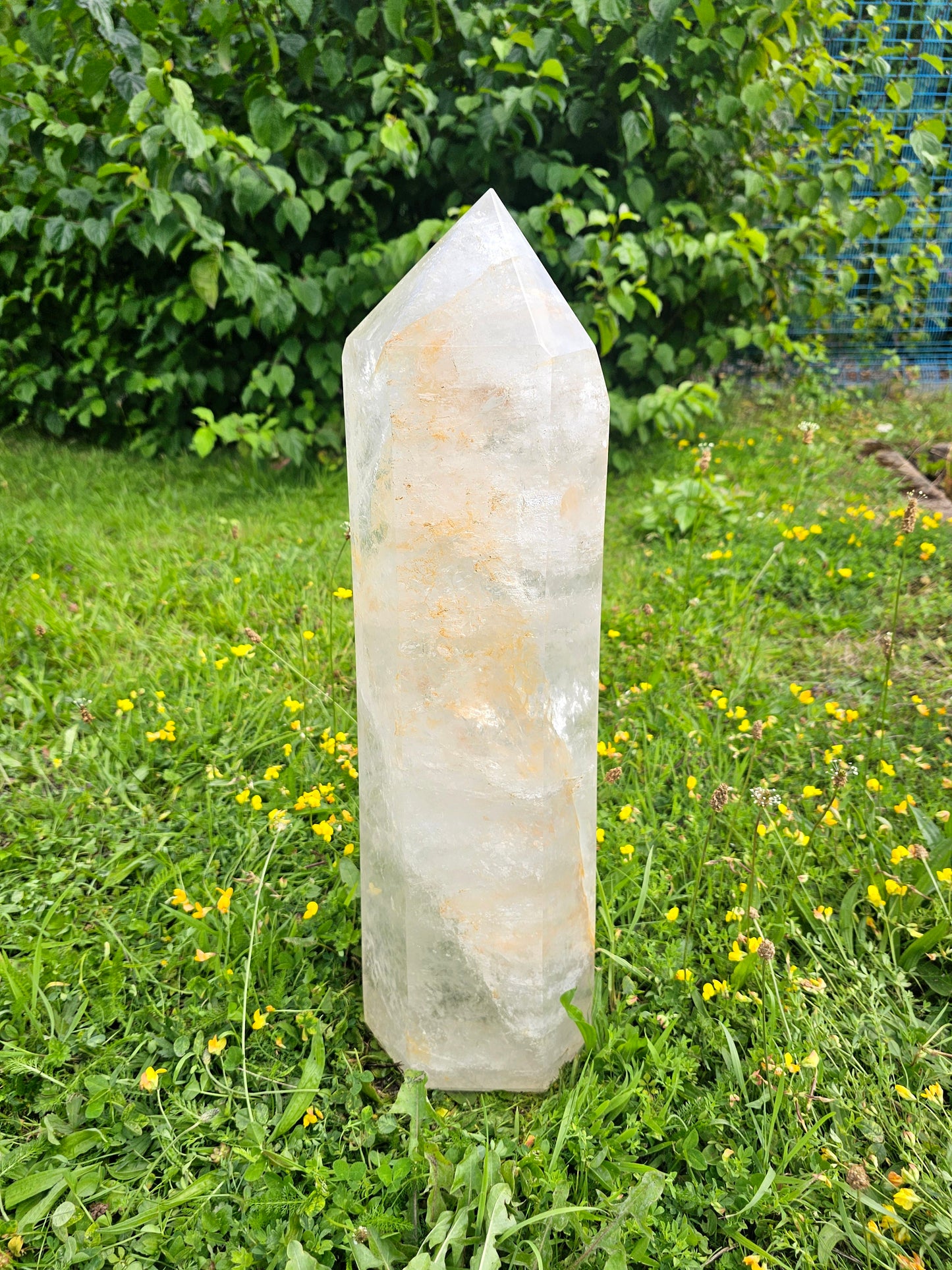 giant quartz crystal tower 20kg