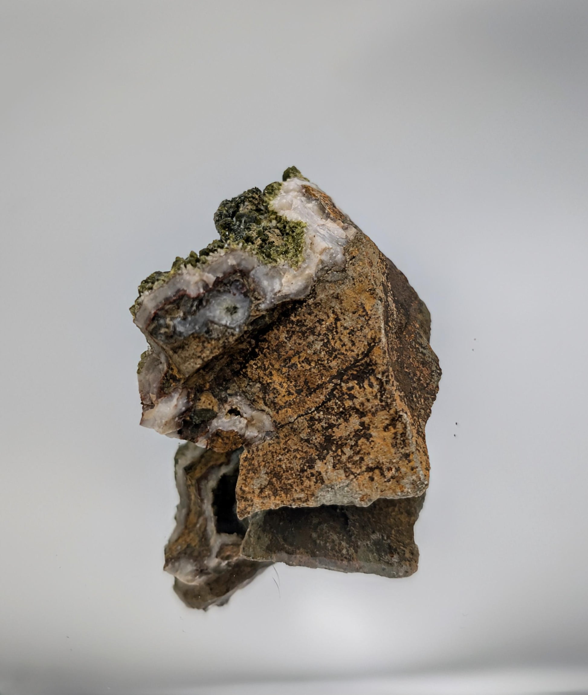 Interior design crystal – Forest Epidote on Quartz