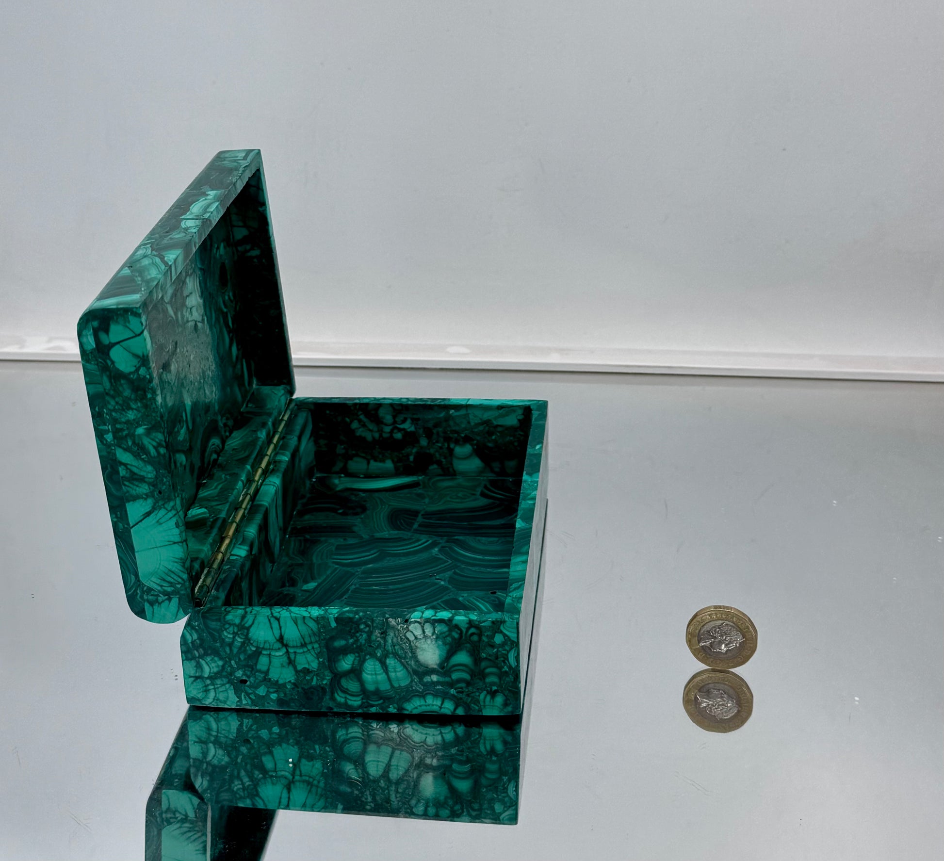 Elegant malachite jewelry box, ideal for organizing crystals and keepsakes