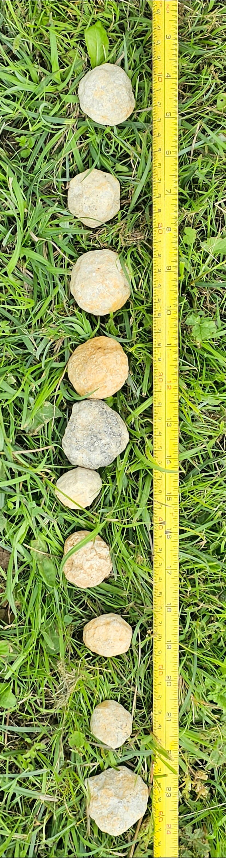  Natural quartz geodes ready to smash