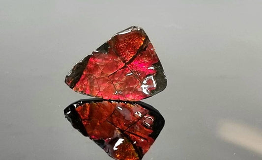 ammolite crystal gemstone canada ruby red