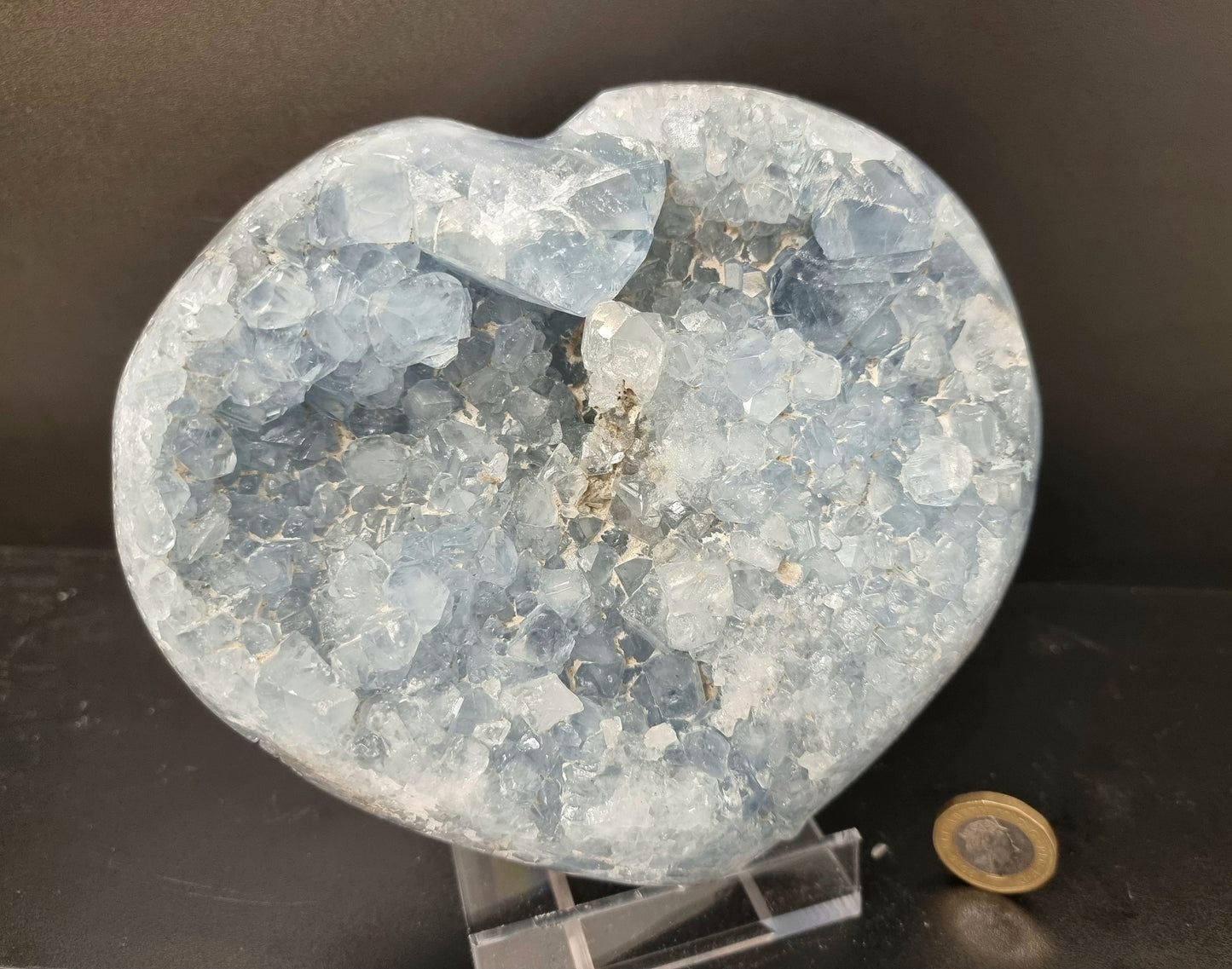 Big large celsetite crystal heart