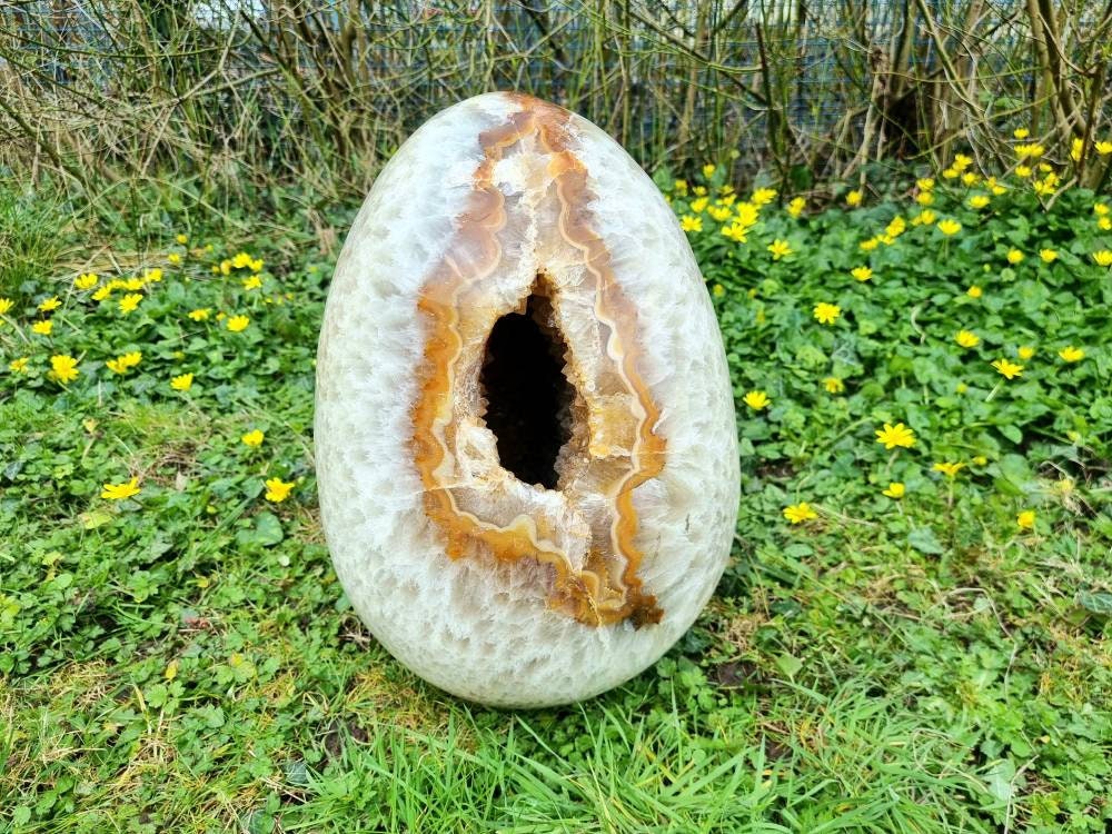 Very large Carnelian Crystal Geode Egg 42 KG statement crystal unique interior design premium 