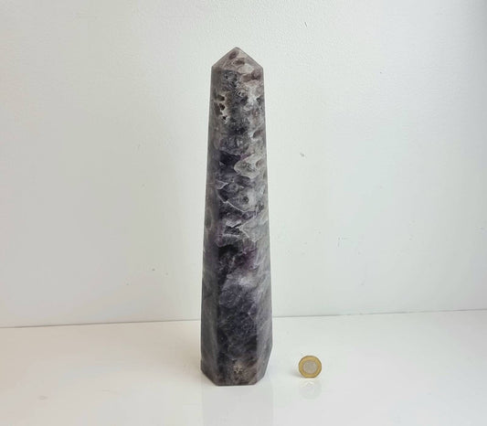 Dream amethyst crystal tower