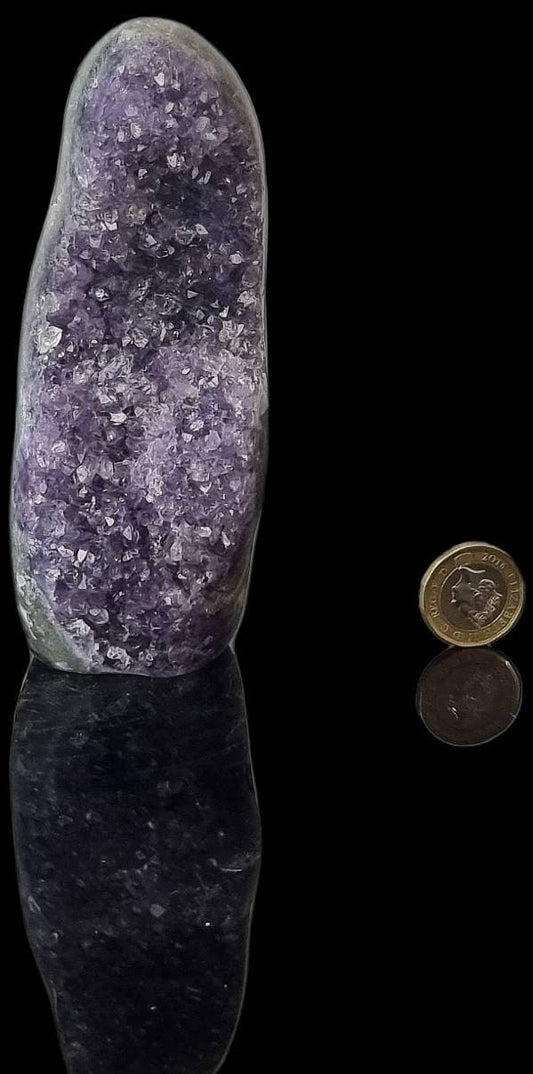 AMU45) Amethyst Crystal Quartz Geode Uruguayan